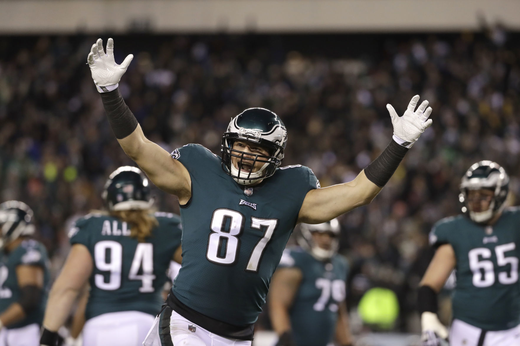 TIGHT END